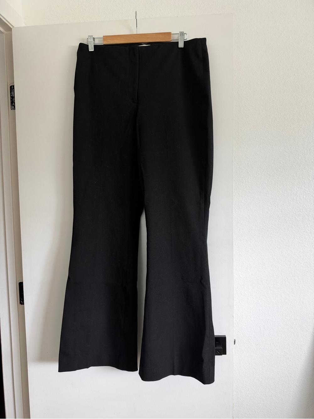 Abercrombie & Fitch Black Curve Love Bootcut Pant